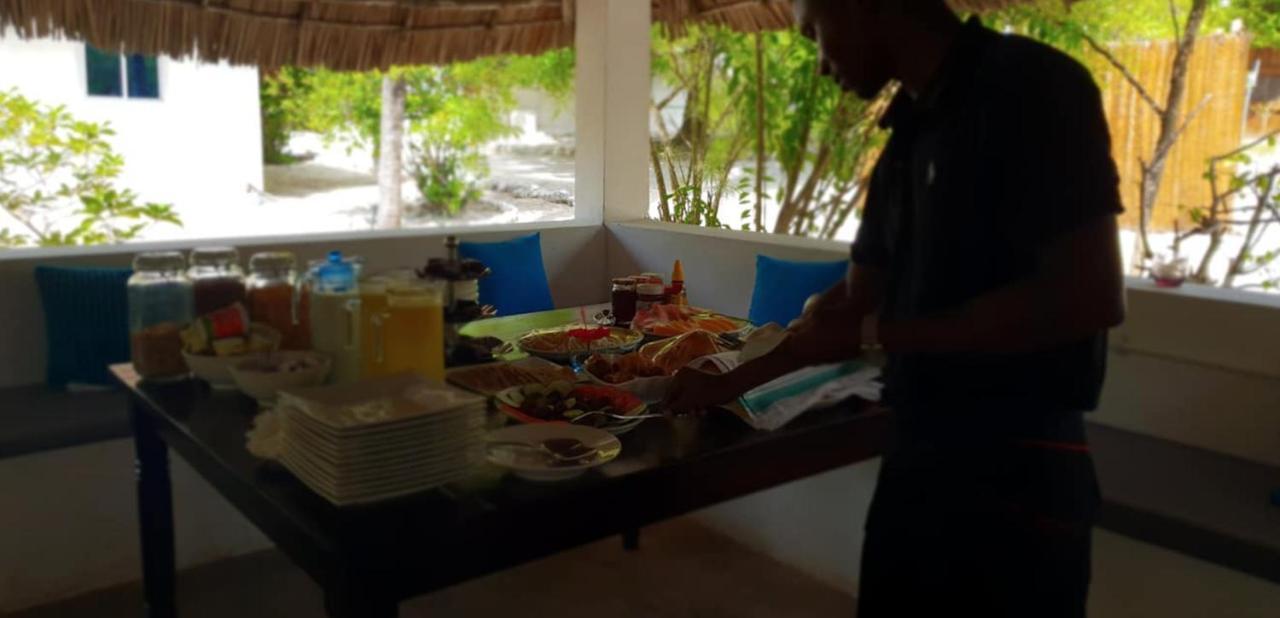 Kilimani Kwetu Beach Hotel Bwejuu Zewnętrze zdjęcie